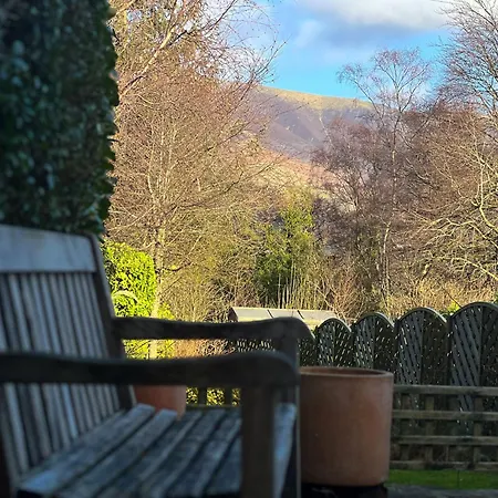 Hill Cottage, With Garden And Fell Views, Dog Friendly Walks From The Door, Close To Bassenthwaite * ブレイスウェイト